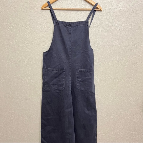 NWT Zara Denim Wide Leg CROPPED POCKET JUMPSUIT
Size small - Picture 4 of 14